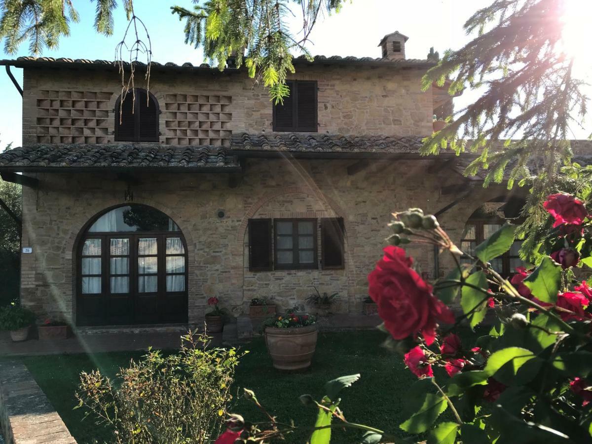 La Casina Sonia Apartment Montaione Bagian luar foto
